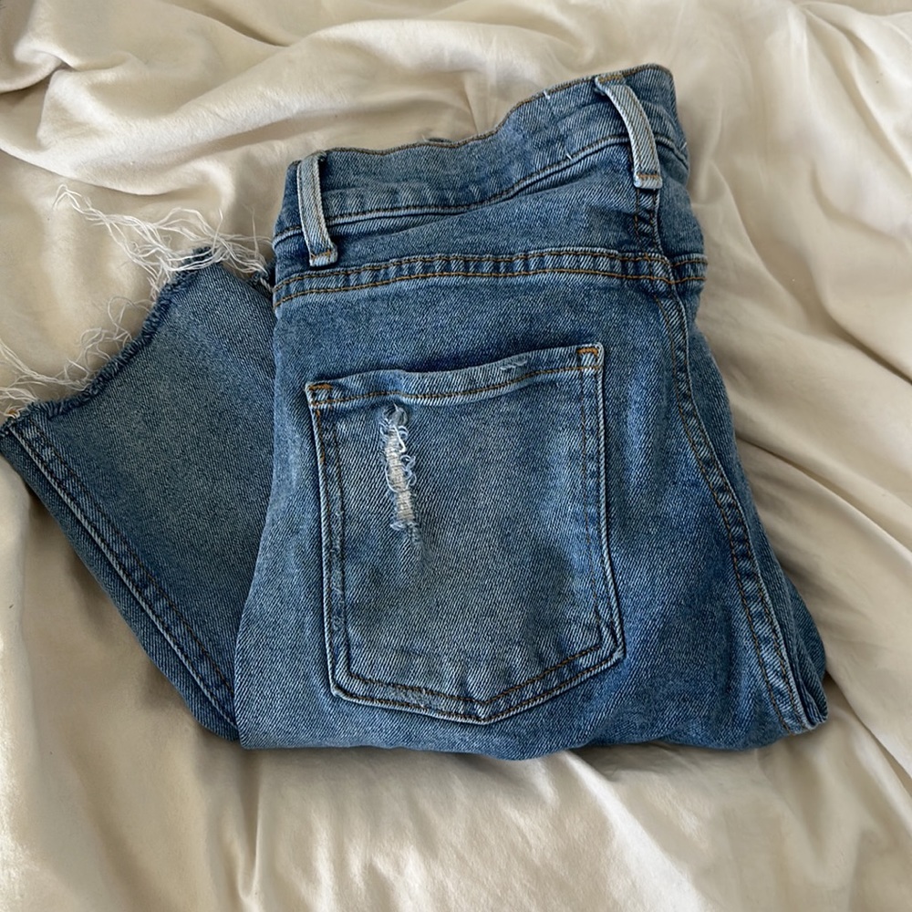 REVICE — Ripped Skinny Jeans